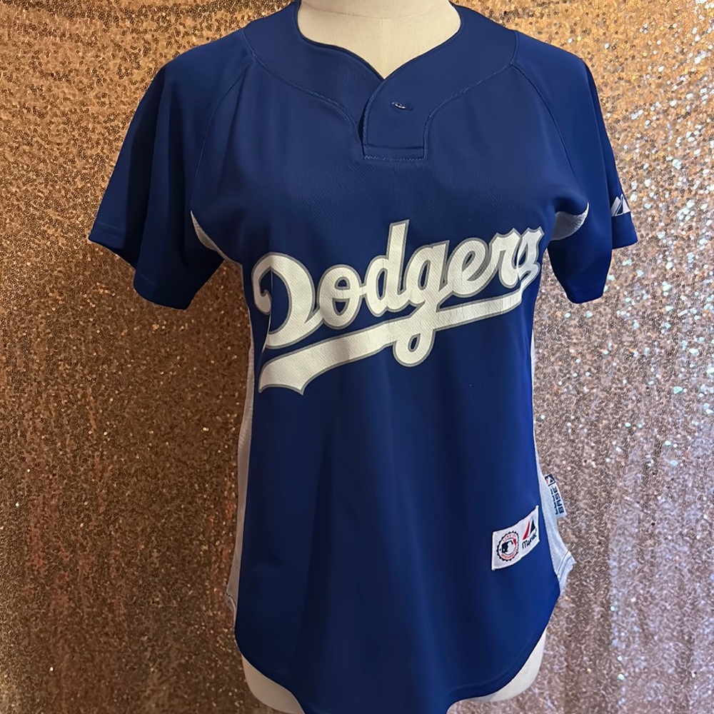 Majestic Dodgers baseball shirt women’s (medium)